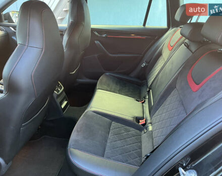 Черный Шкода Октавия, объемом двигателя 2 л и пробегом 245 тыс. км за 22300 $, фото 56 на Automoto.ua