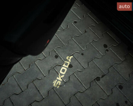 Черный Шкода Октавия, объемом двигателя 1.97 л и пробегом 183 тыс. км за 21400 $, фото 35 на Automoto.ua