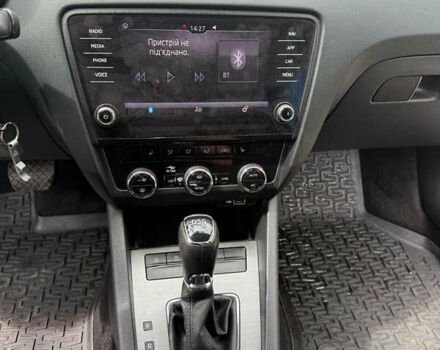 Чорний Шкода Октавія, об'ємом двигуна 1.97 л та пробігом 260 тис. км за 15500 $, фото 14 на Automoto.ua