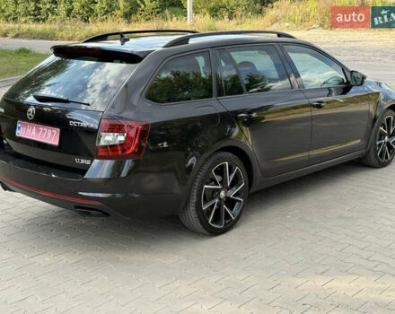 Черный Шкода Октавия, объемом двигателя 2 л и пробегом 245 тыс. км за 22300 $, фото 3 на Automoto.ua