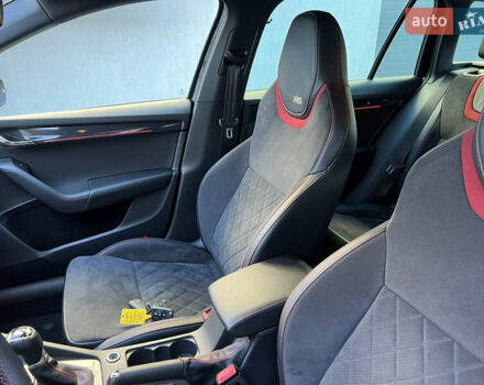 Черный Шкода Октавия, объемом двигателя 2 л и пробегом 245 тыс. км за 22300 $, фото 42 на Automoto.ua