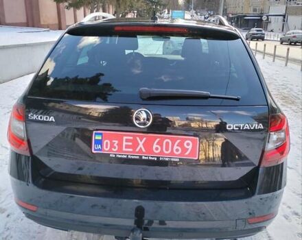 Черный Шкода Октавия, объемом двигателя 2 л и пробегом 231 тыс. км за 16900 $, фото 5 на Automoto.ua