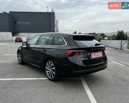 Чорний Шкода Октавія, об'ємом двигуна 2 л та пробігом 80 тис. км за 25300 $, фото 3 на Automoto.ua