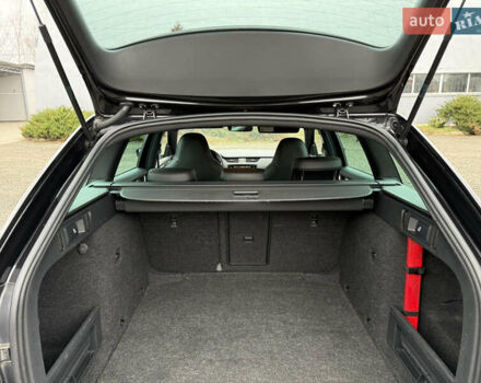 Черный Шкода Октавия, объемом двигателя 2 л и пробегом 246 тыс. км за 23300 $, фото 32 на Automoto.ua