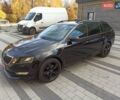 Шкода Октавия 2020 в Луцке на Automoto.ua Черный Шкода Октавия, объемом двигателя 2 л и пробегом 220 тыс. км за 17500 $, фото 2 на Automoto.ua