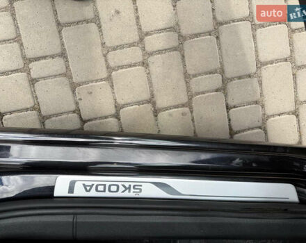 Чорний Шкода Октавія, об'ємом двигуна 1.97 л та пробігом 260 тис. км за 15500 $, фото 12 на Automoto.ua