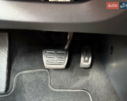 Черный Шкода Октавия, объемом двигателя 2 л и пробегом 245 тыс. км за 22300 $, фото 18 на Automoto.ua