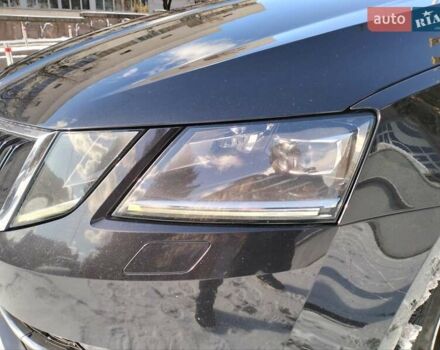 Черный Шкода Октавия, объемом двигателя 2 л и пробегом 231 тыс. км за 16900 $, фото 15 на Automoto.ua
