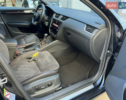 Черный Шкода Октавия, объемом двигателя 2 л и пробегом 245 тыс. км за 22300 $, фото 57 на Automoto.ua