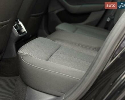 Черный Шкода Октавия, объемом двигателя 1.97 л и пробегом 243 тыс. км за 19200 $, фото 41 на Automoto.ua