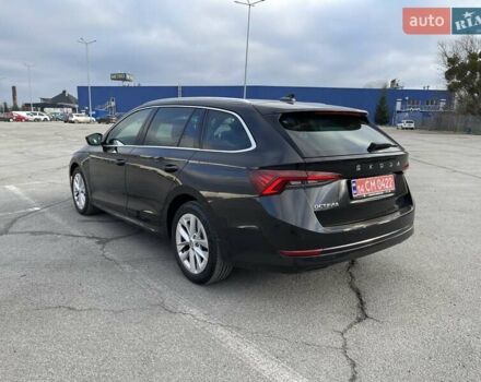 Черный Шкода Октавия, объемом двигателя 2 л и пробегом 233 тыс. км за 20200 $, фото 5 на Automoto.ua