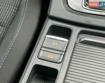 Черный Шкода Октавия, объемом двигателя 2 л и пробегом 275 тыс. км за 17999 $, фото 26 на Automoto.ua