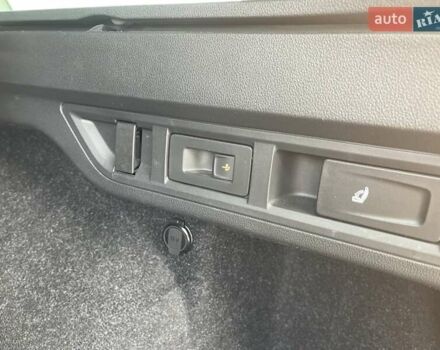 Черный Шкода Октавия, объемом двигателя 2 л и пробегом 233 тыс. км за 20200 $, фото 21 на Automoto.ua