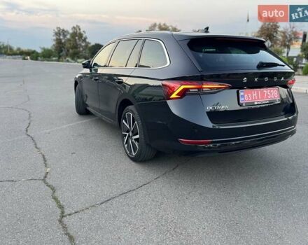 Чорний Шкода Октавія, об'ємом двигуна 2 л та пробігом 231 тис. км за 18800 $, фото 5 на Automoto.ua