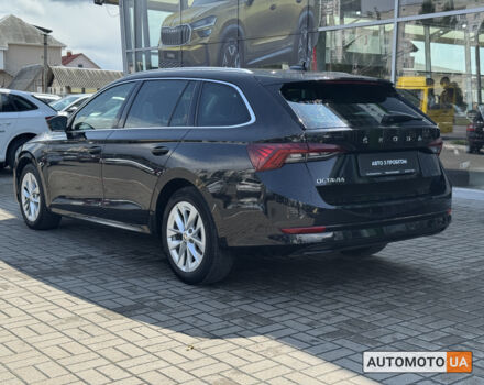 Черный Шкода Октавия, объемом двигателя 2 л и пробегом 167 тыс. км за 25000 $, фото 2 на Automoto.ua