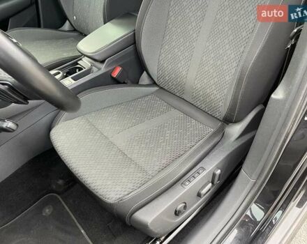 Черный Шкода Октавия, объемом двигателя 2 л и пробегом 233 тыс. км за 20200 $, фото 25 на Automoto.ua