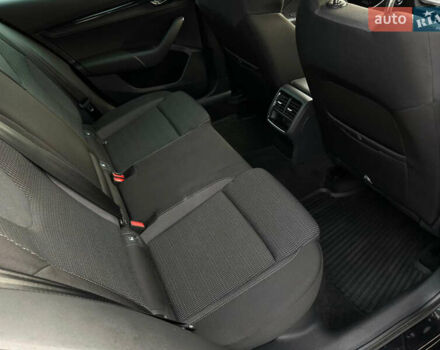 Черный Шкода Октавия, объемом двигателя 2 л и пробегом 275 тыс. км за 17999 $, фото 22 на Automoto.ua