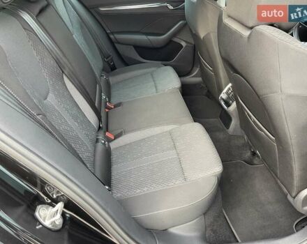 Черный Шкода Октавия, объемом двигателя 2 л и пробегом 233 тыс. км за 20200 $, фото 29 на Automoto.ua