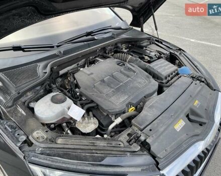 Черный Шкода Октавия, объемом двигателя 2 л и пробегом 233 тыс. км за 20200 $, фото 56 на Automoto.ua