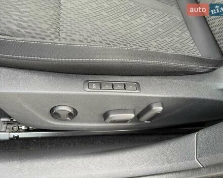 Черный Шкода Октавия, объемом двигателя 2 л и пробегом 233 тыс. км за 20200 $, фото 64 на Automoto.ua