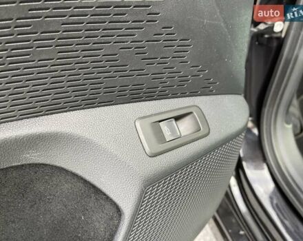 Черный Шкода Октавия, объемом двигателя 2 л и пробегом 233 тыс. км за 20200 $, фото 17 на Automoto.ua