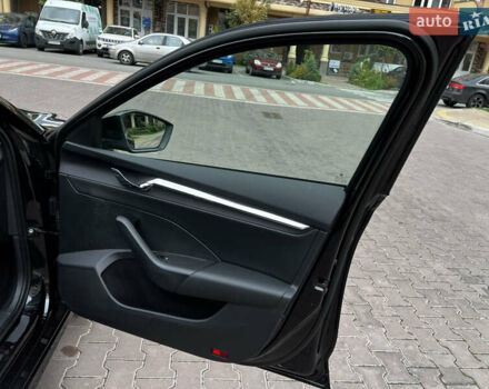 Чорний Шкода Октавія, об'ємом двигуна 2 л та пробігом 165 тис. км за 21900 $, фото 64 на Automoto.ua