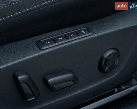 Черный Шкода Октавия, объемом двигателя 2 л и пробегом 185 тыс. км за 20890 $, фото 112 на Automoto.ua