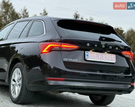 Чорний Шкода Октавія, об'ємом двигуна 2 л та пробігом 185 тис. км за 20990 $, фото 124 на Automoto.ua
