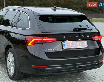 Черный Шкода Октавия, объемом двигателя 2 л и пробегом 185 тыс. км за 20890 $, фото 66 на Automoto.ua