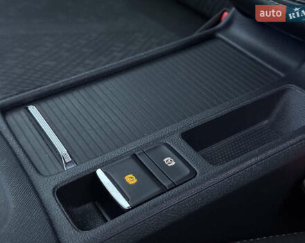 Черный Шкода Октавия, объемом двигателя 2 л и пробегом 185 тыс. км за 20890 $, фото 89 на Automoto.ua