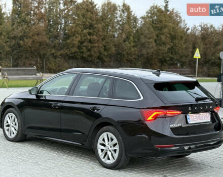 Черный Шкода Октавия, объемом двигателя 2 л и пробегом 185 тыс. км за 20890 $, фото 63 на Automoto.ua