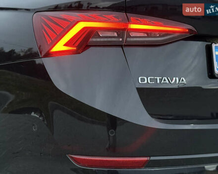 Чорний Шкода Октавія, об'ємом двигуна 2 л та пробігом 185 тис. км за 20990 $, фото 9 на Automoto.ua