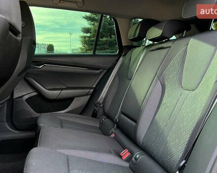 Черный Шкода Октавия, объемом двигателя 1.5 л и пробегом 35 тыс. км за 23650 $, фото 20 на Automoto.ua