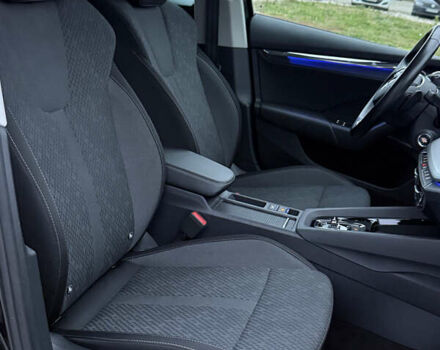 Черный Шкода Октавия, объемом двигателя 2 л и пробегом 185 тыс. км за 20890 $, фото 113 на Automoto.ua