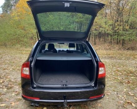 Чорний Шкода Октавія, об'ємом двигуна 2 л та пробігом 250 тис. км за 2800 $, фото 8 на Automoto.ua