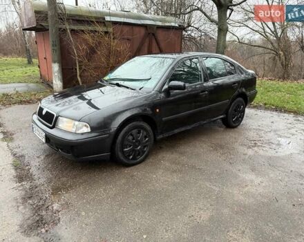 Черный Шкода Октавия, объемом двигателя 1.6 л и пробегом 235 тыс. км за 3450 $, фото 4 на Automoto.ua