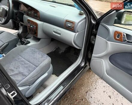 Черный Шкода Октавия, объемом двигателя 1.6 л и пробегом 235 тыс. км за 3450 $, фото 15 на Automoto.ua