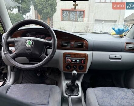 Черный Шкода Октавия, объемом двигателя 1.6 л и пробегом 235 тыс. км за 3450 $, фото 11 на Automoto.ua