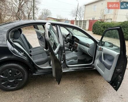 Черный Шкода Октавия, объемом двигателя 1.6 л и пробегом 235 тыс. км за 3450 $, фото 17 на Automoto.ua