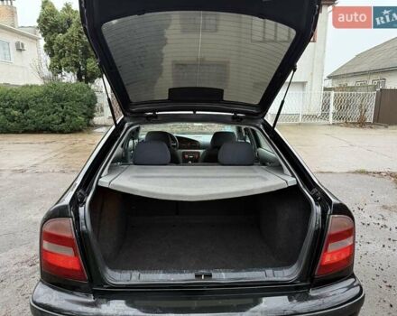 Черный Шкода Октавия, объемом двигателя 1.6 л и пробегом 235 тыс. км за 3450 $, фото 8 на Automoto.ua