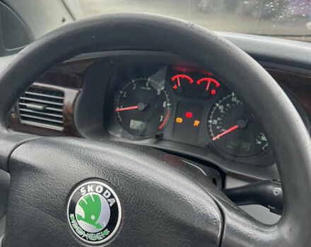 Черный Шкода Октавия, объемом двигателя 1.6 л и пробегом 161 тыс. км за 2700 $, фото 7 на Automoto.ua