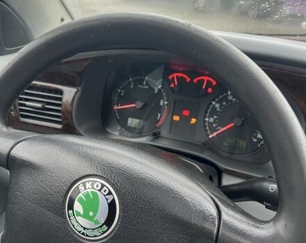 Чорний Шкода Октавія, об'ємом двигуна 1.6 л та пробігом 160 тис. км за 1700 $, фото 7 на Automoto.ua