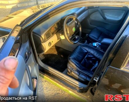 Черный Шкода Октавия, объемом двигателя 1.6 л и пробегом 0 тыс. км за 3500 $, фото 4 на Automoto.ua