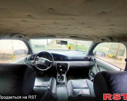 Черный Шкода Октавия, объемом двигателя 1.6 л и пробегом 300 тыс. км за 2800 $, фото 4 на Automoto.ua