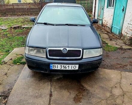 Черный Шкода Октавия, объемом двигателя 1.6 л и пробегом 300 тыс. км за 2800 $, фото 5 на Automoto.ua