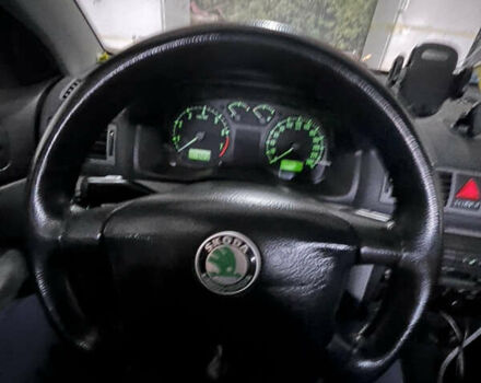 Чорний Шкода Октавія, об'ємом двигуна 1.8 л та пробігом 199 тис. км за 3100 $, фото 13 на Automoto.ua