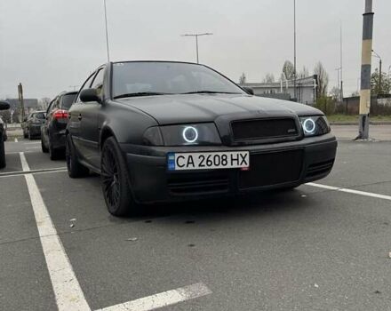 Черный Шкода Октавия, объемом двигателя 1.9 л и пробегом 380 тыс. км за 5218 $, фото 6 на Automoto.ua