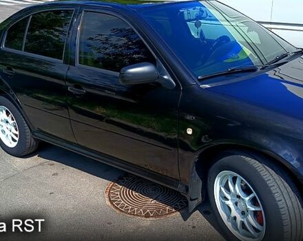 Черный Шкода Октавия, объемом двигателя 1.6 л и пробегом 266 тыс. км за 4200 $, фото 8 на Automoto.ua