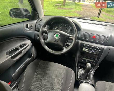 Чорний Шкода Октавія, об'ємом двигуна 1.78 л та пробігом 345 тис. км за 3450 $, фото 23 на Automoto.ua