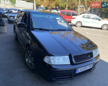 Черный Шкода Октавия, объемом двигателя 1.78 л и пробегом 360 тыс. км за 4600 $, фото 1 на Automoto.ua